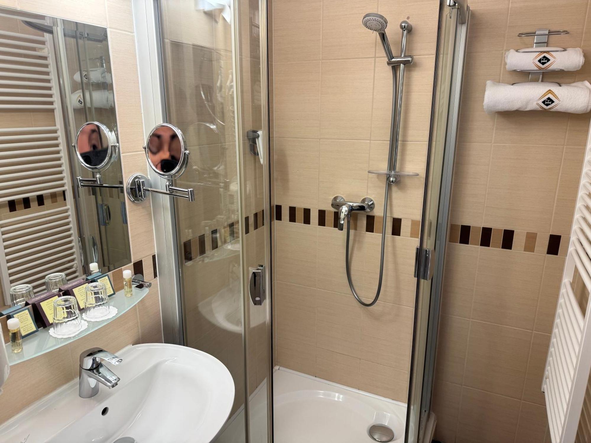 Hotel Famulus Gyor Bilik gambar