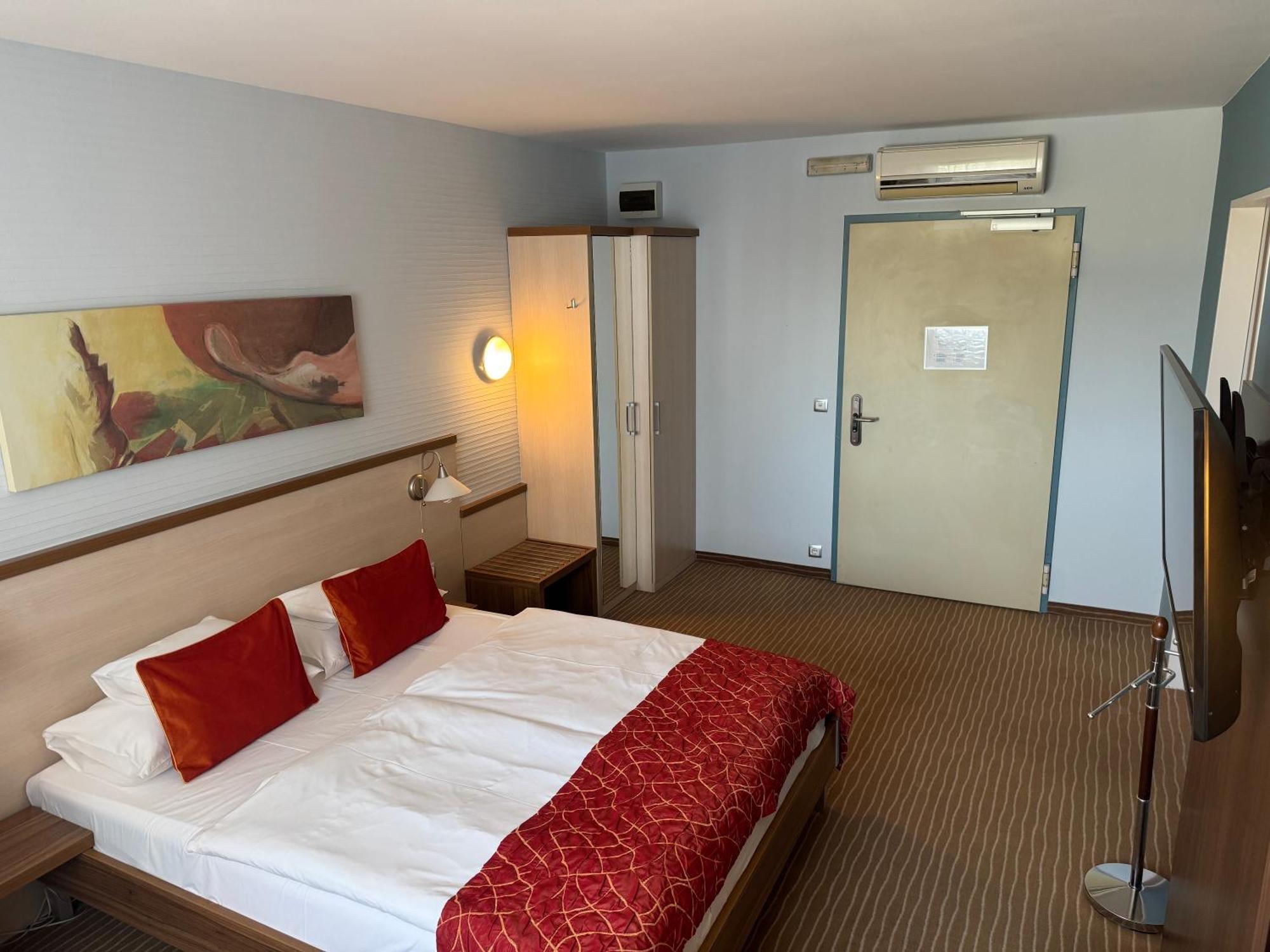 Hotel Famulus Gyor Bilik gambar